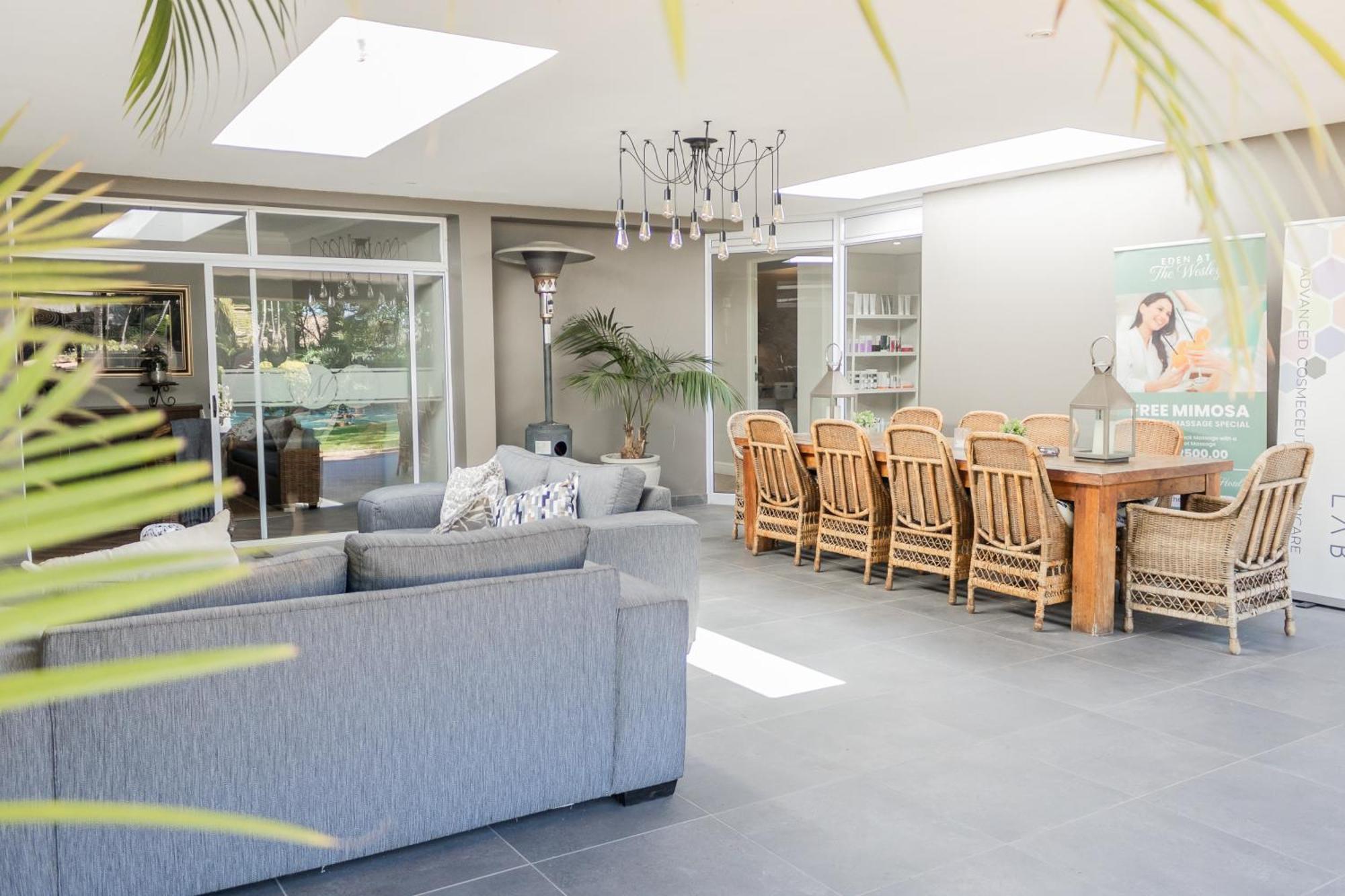 The Wesley Boutique Hotel & Spa Johannesburg Exteriör bild